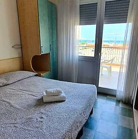 Venus 3*