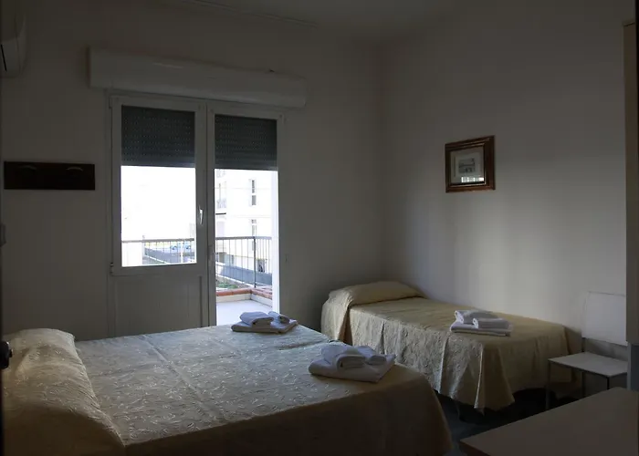Venus Hotel 3*